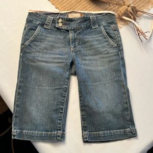 Paige size 25 Sweetzer denim shorts